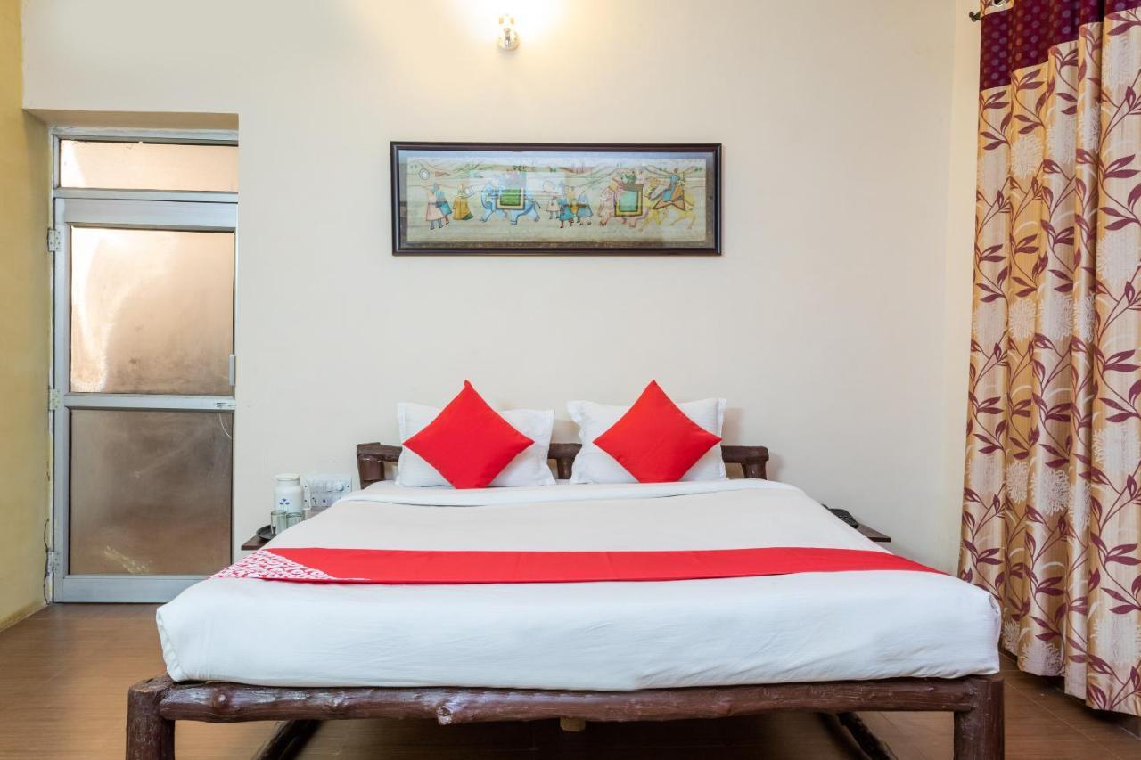 Kanha Village Eco Resort Exterior foto