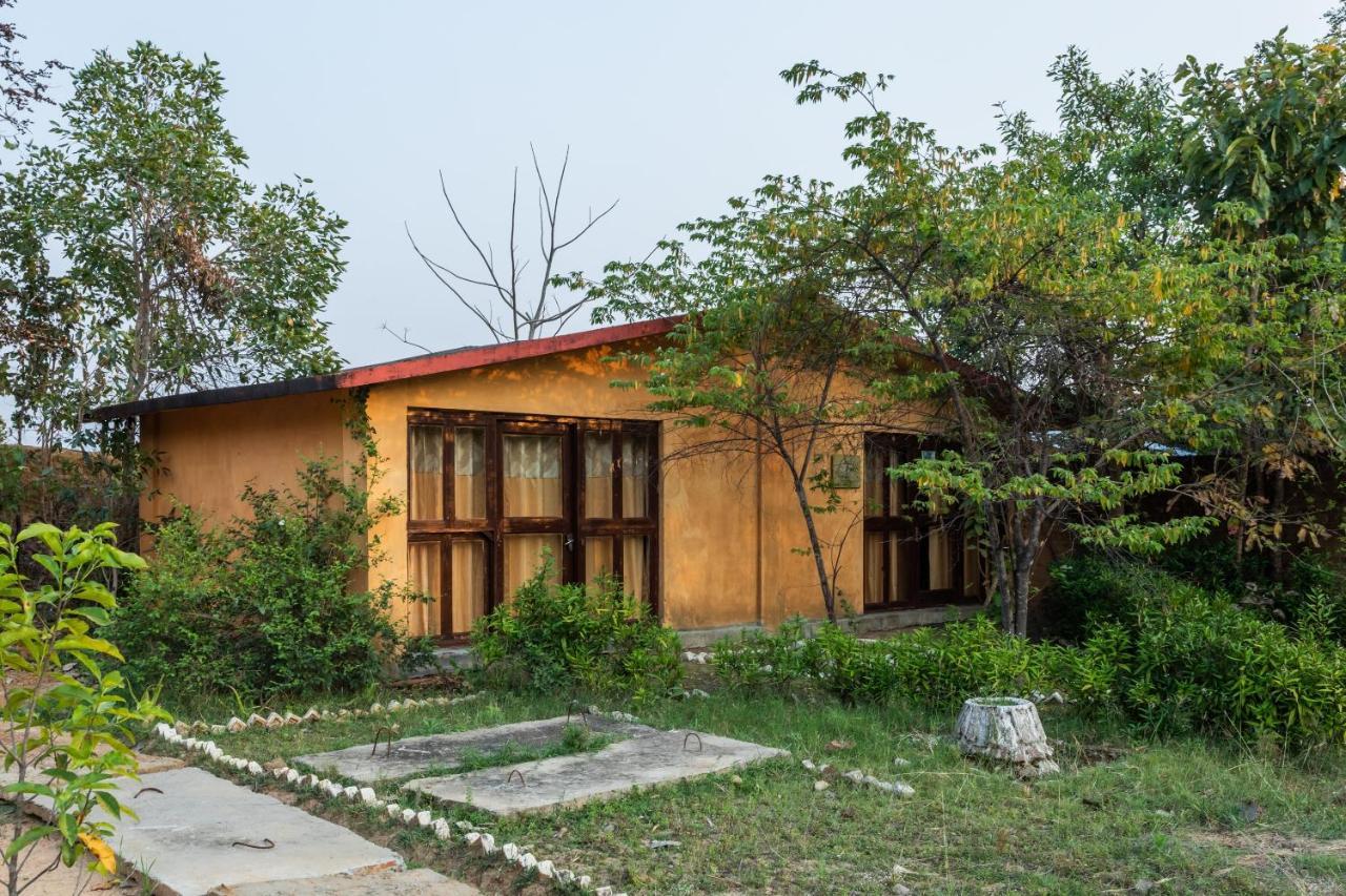 Kanha Village Eco Resort Exterior foto